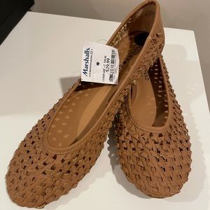Lucky Brand woven flats NWT